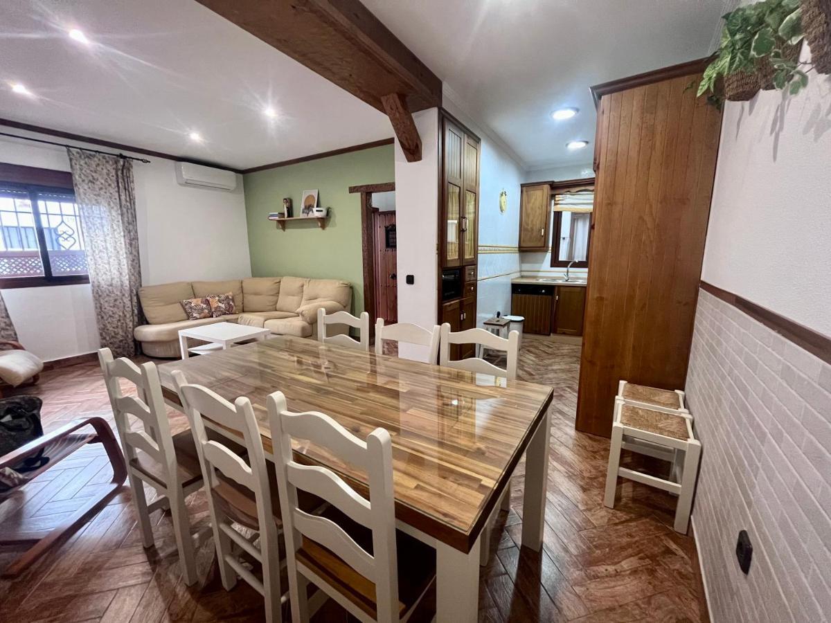 Апартаменты Casa Loli - Solo Familias Y Parejas Кониль-де-ла-Фронтера Экстерьер фото