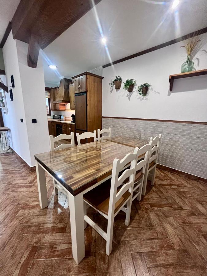 Апартаменты Casa Loli - Solo Familias Y Parejas Кониль-де-ла-Фронтера Экстерьер фото